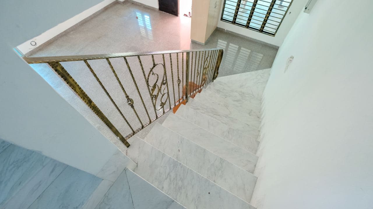 2 Storey Corner Lot Bandar Putra Permai - photo 13