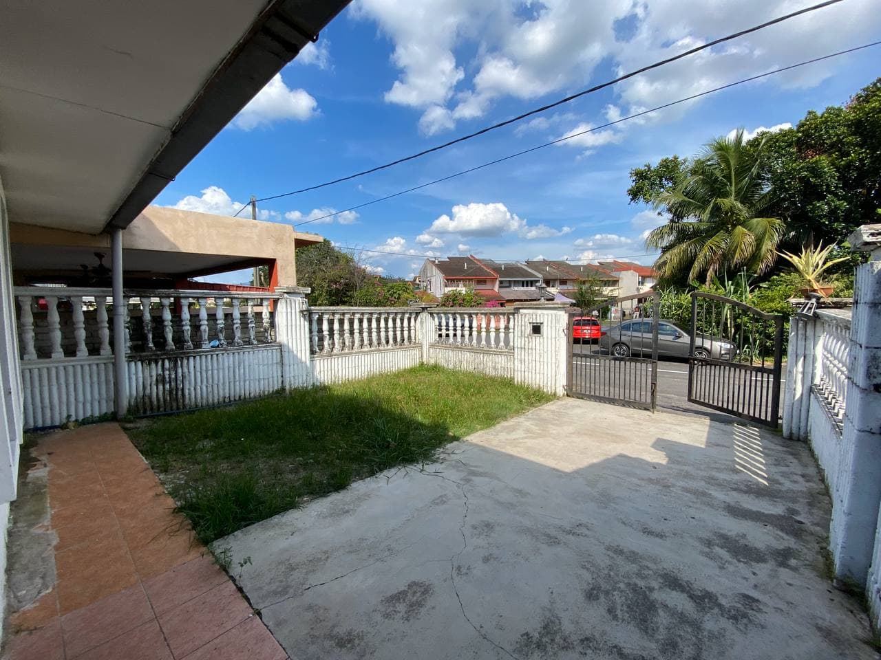 2 storey house seksyen 4 bandar baru bangi - photo 2