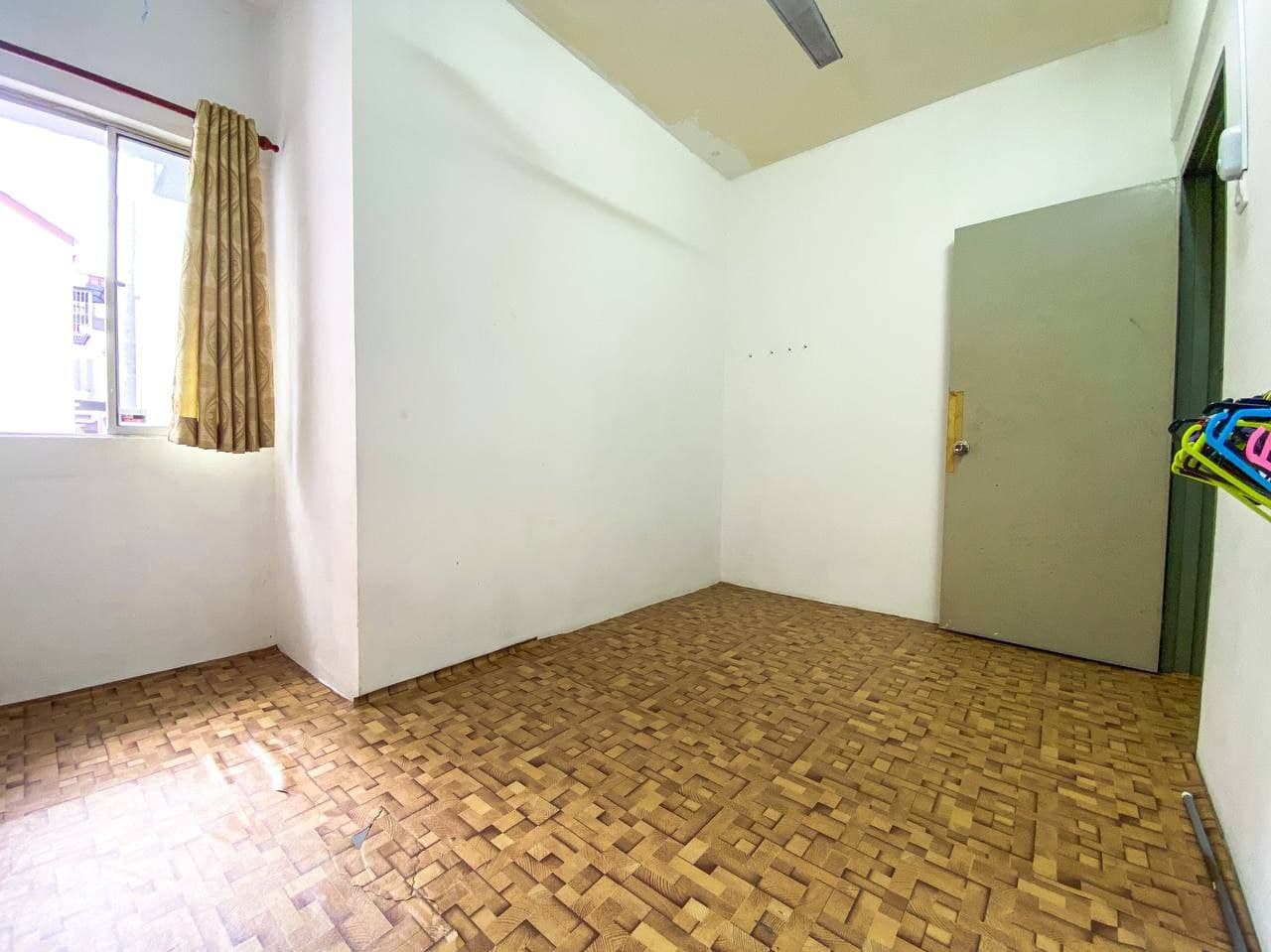 Sri Ros Apartment Sungai Chua Kajang - photo 9