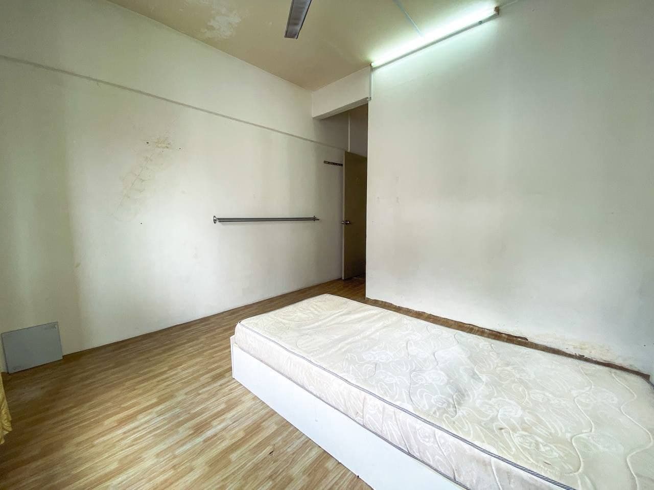 Sri Ros Apartment Sungai Chua Kajang - photo 10