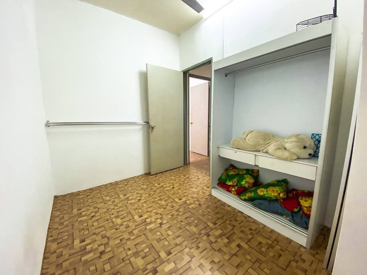 Sri Ros Apartment Sungai Chua Kajang - photo 13