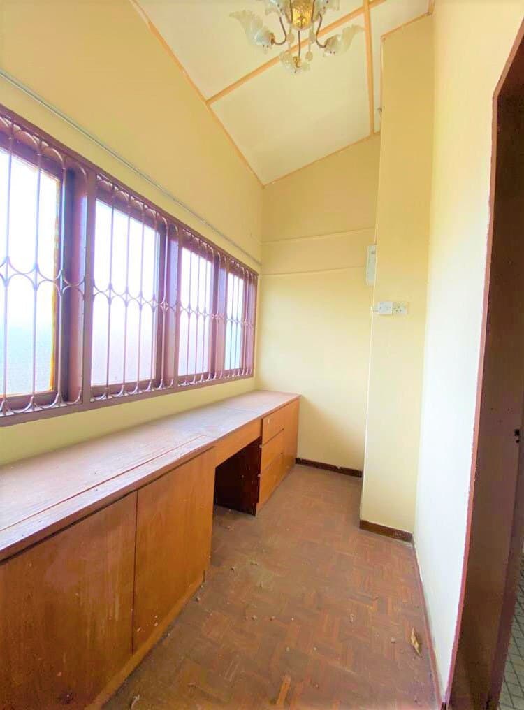 Double Storey Terrace Jalan Reko Kajang - photo 11