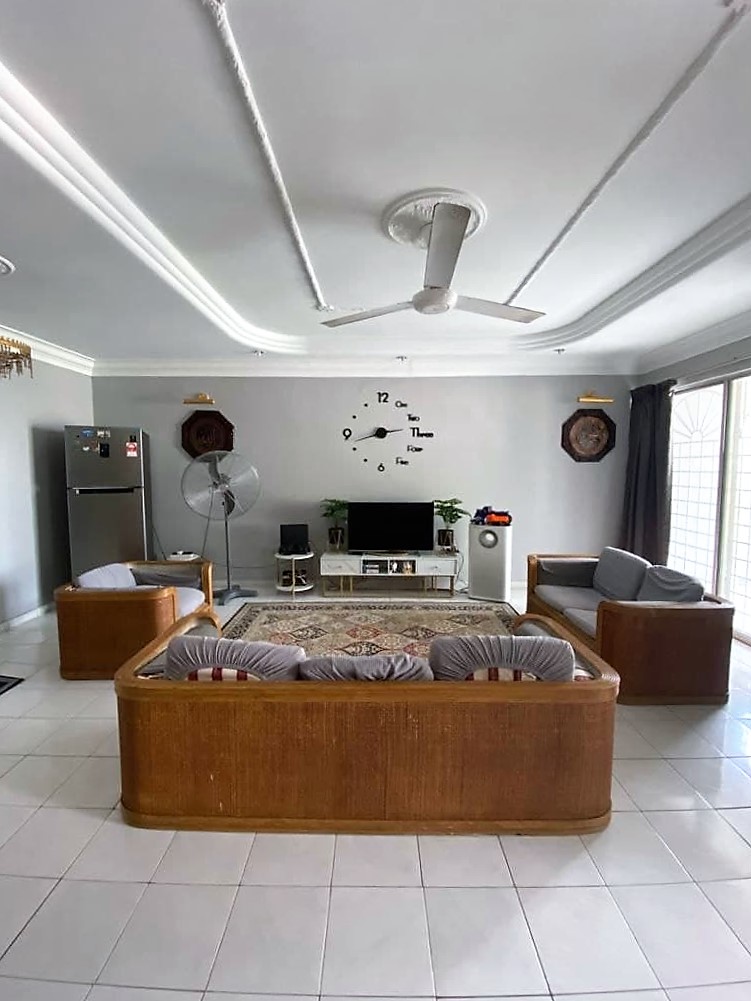 2 Storey Terrace Taman Bukit Desa Kepong KL