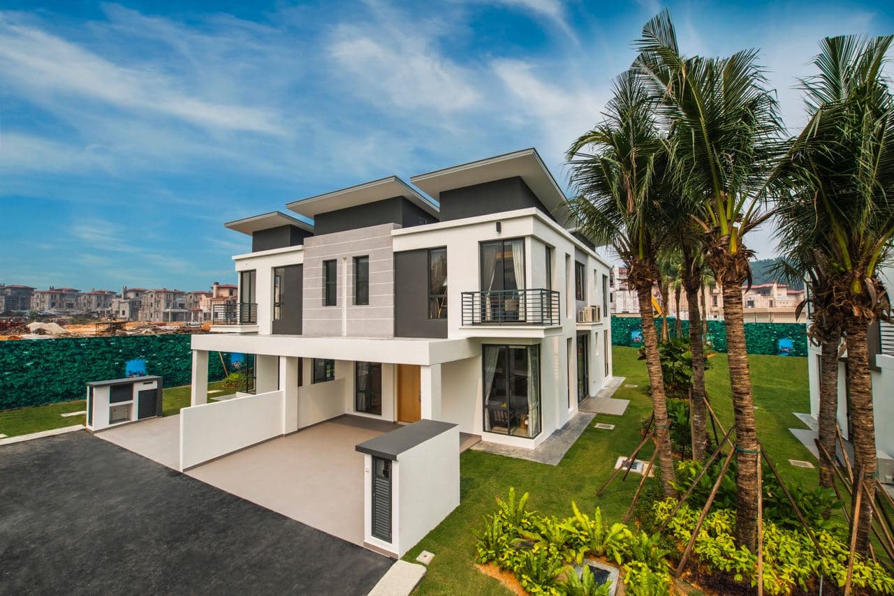Semi-D House Diamond City Semenyih