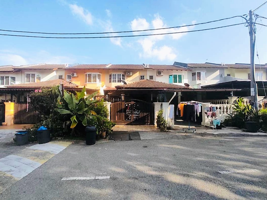 2 Storey House Bandar Tasik Kesuma Fasa 7