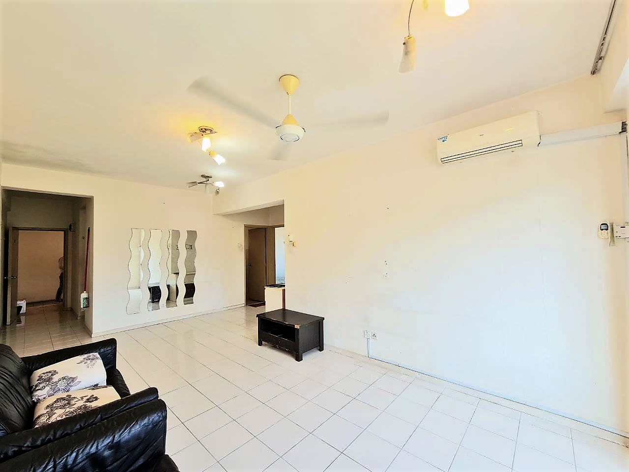 Desaku 3 Condominium Taman Melawati - photo 3