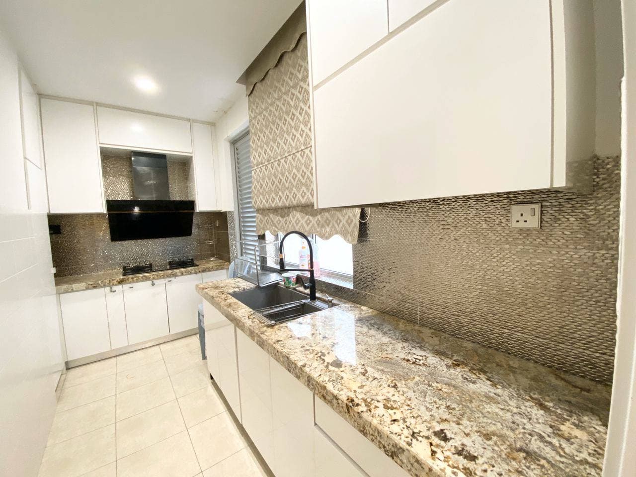 Fully Renovated 3 Storey Semi D Cluster Parkfield - photo 3