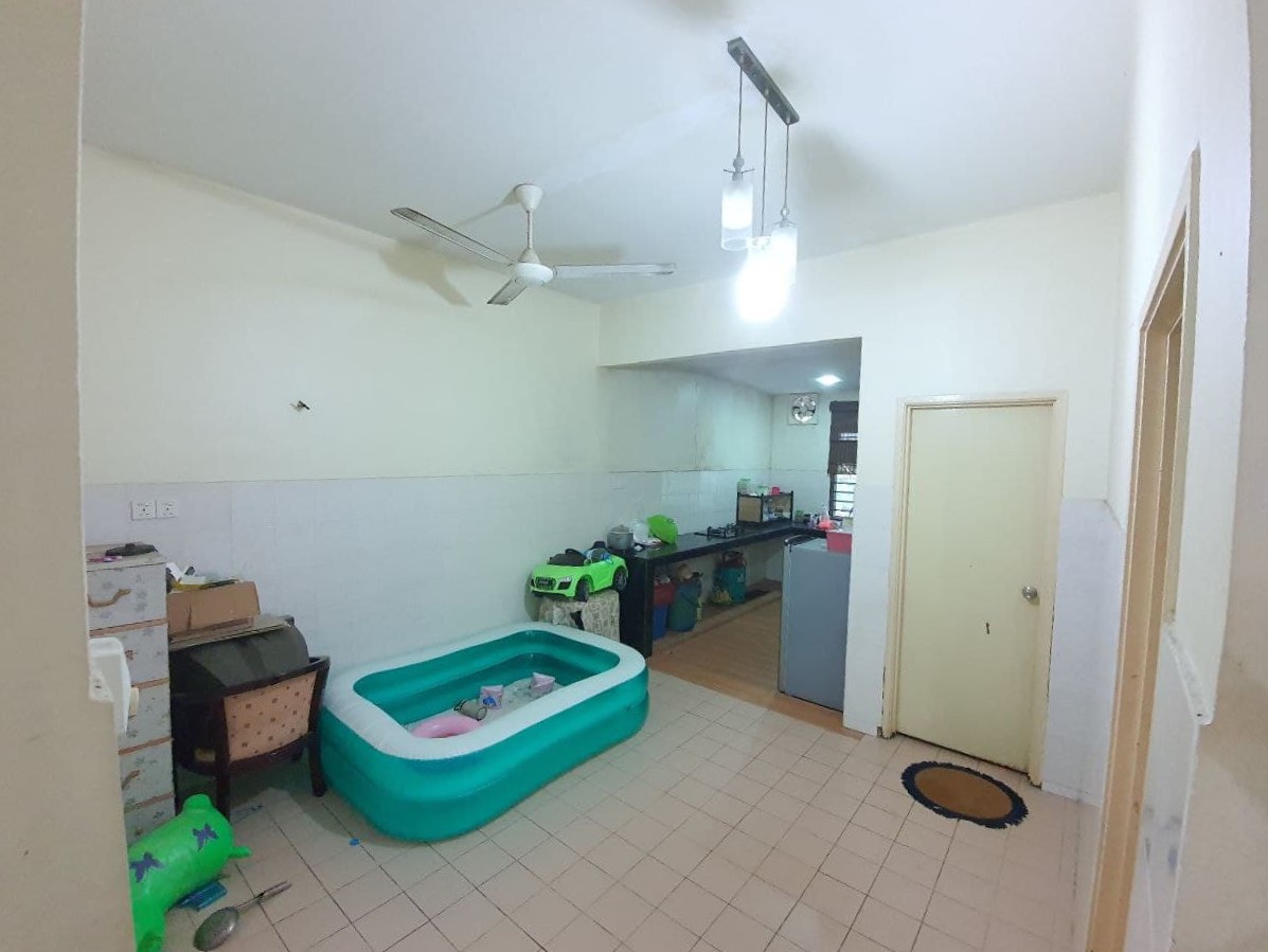 Below Market Value Taman Pelangi Semenyih - photo 3