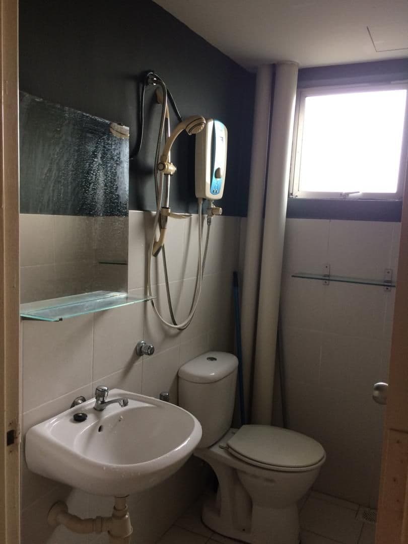 Apartment Teratai Taman Sutera Kajang - photo 7