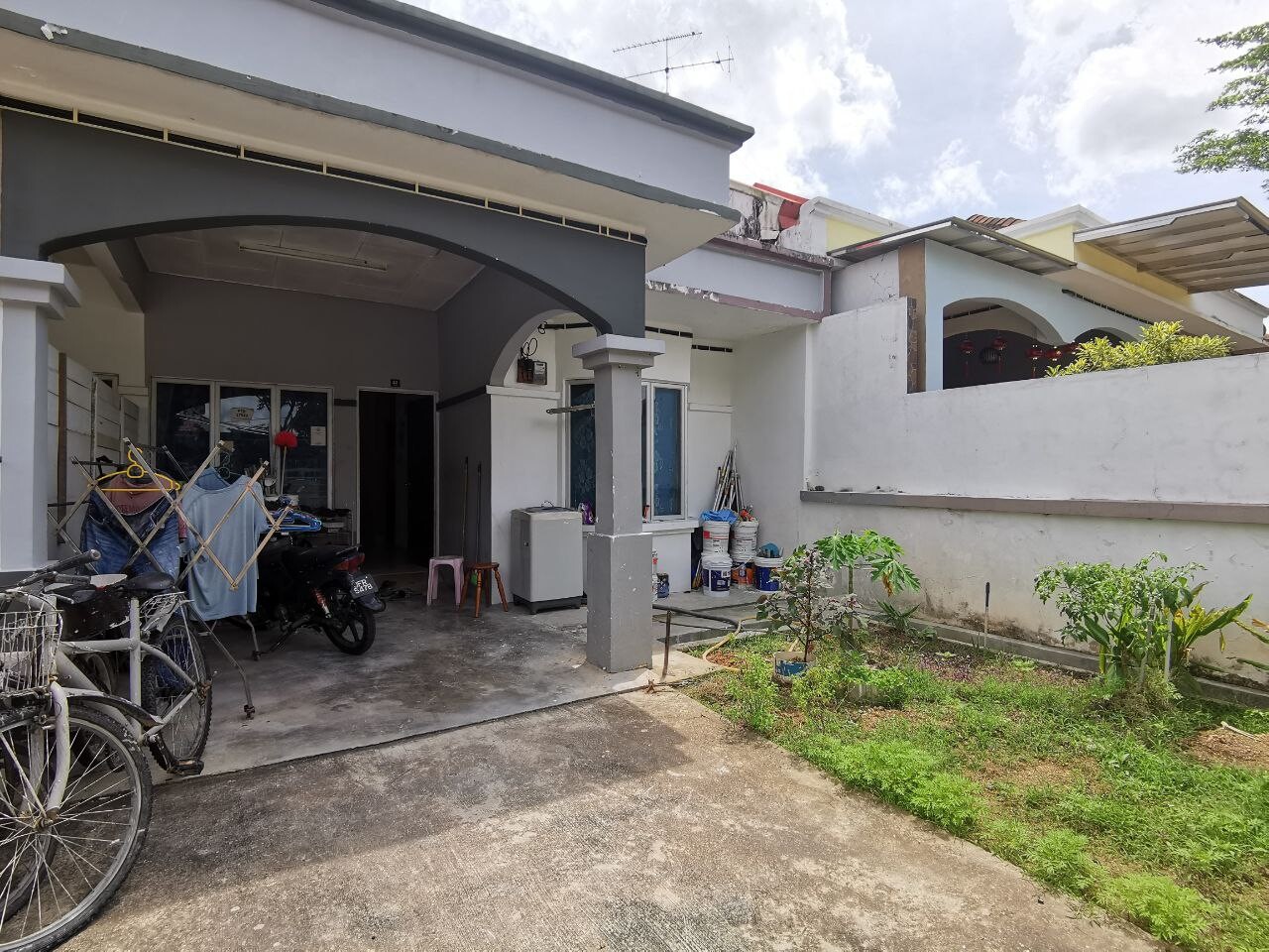 SINGLE STOREY TERRACE TAMAN MENGKIBOL KLUANG JOHOR - photo 4