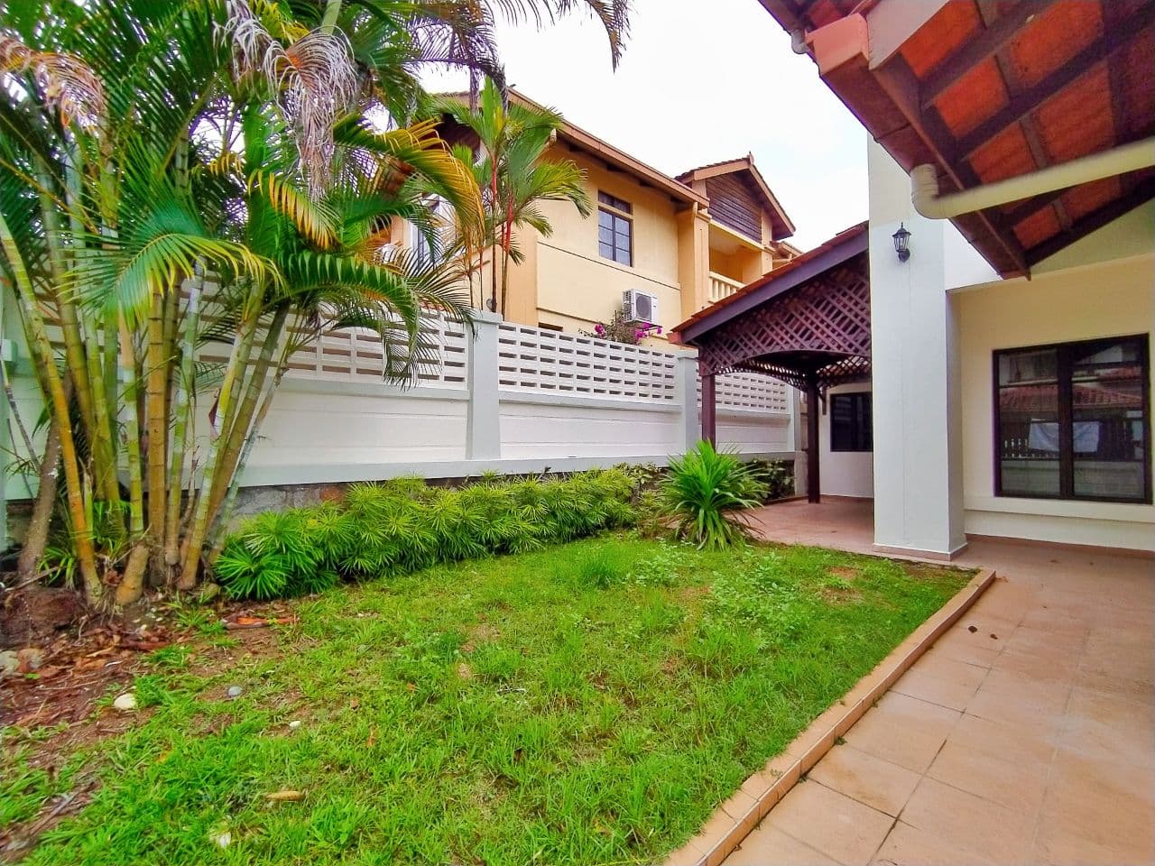 2sty SemiD Damai Kasih, Alam Damai, Cheras - photo 2