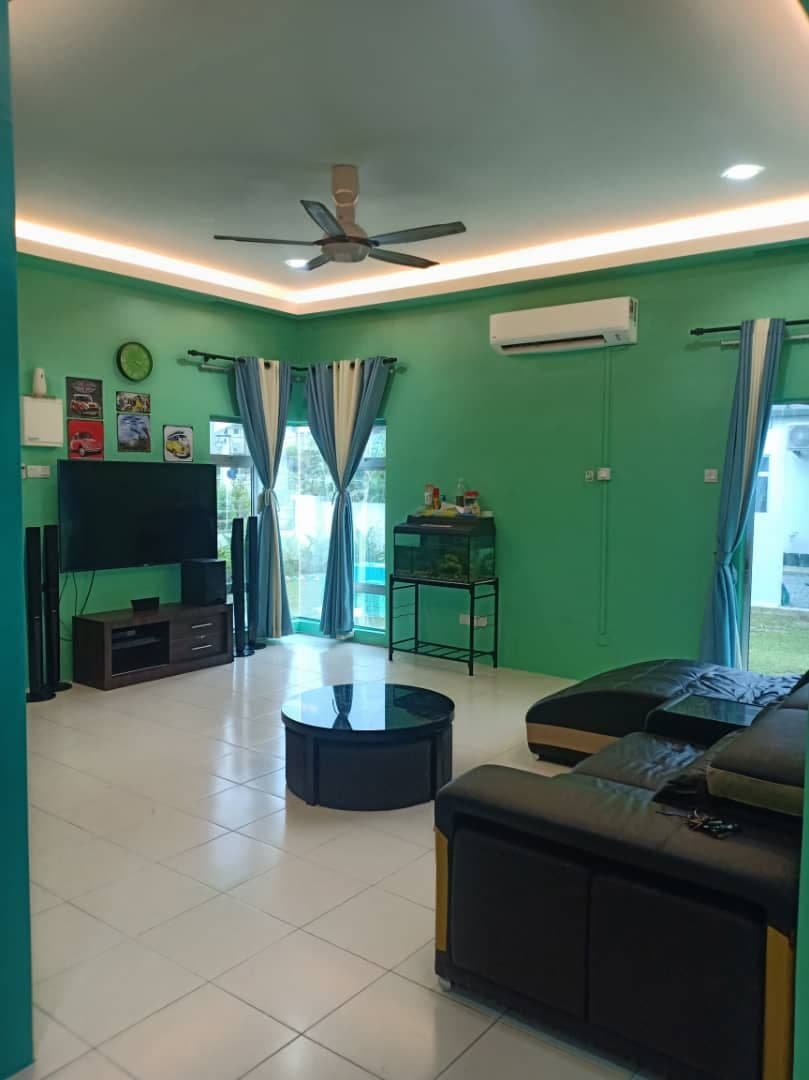 Single storey semi d taman indah klia sepang - photo 3