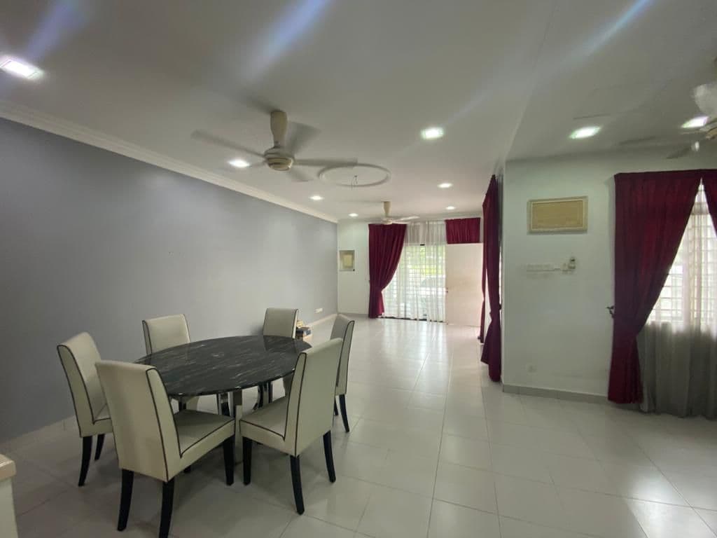 Double storey jalan makyong 3a - photo 3