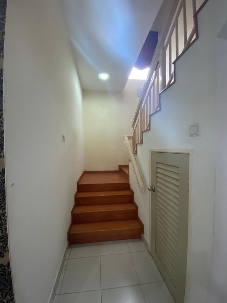 Double storey jalan makyong 3a - photo 7