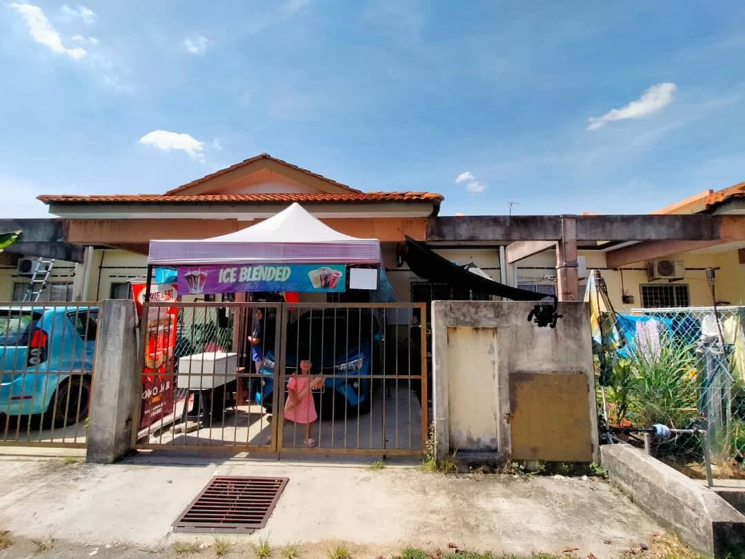 Single storey taman langat utama banting