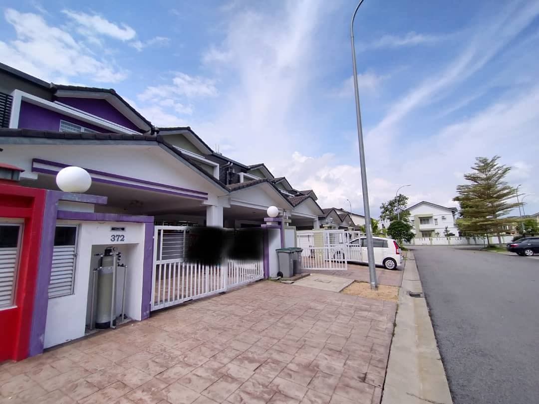 Renovated freehold double storey saujana sutera