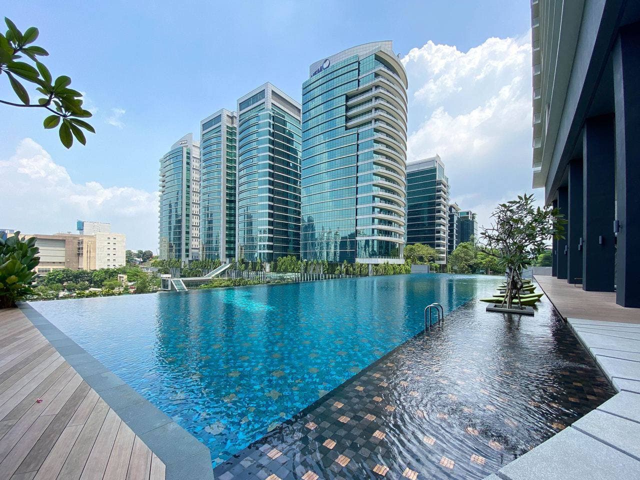 Novum bangsar south with balcony - photo 13