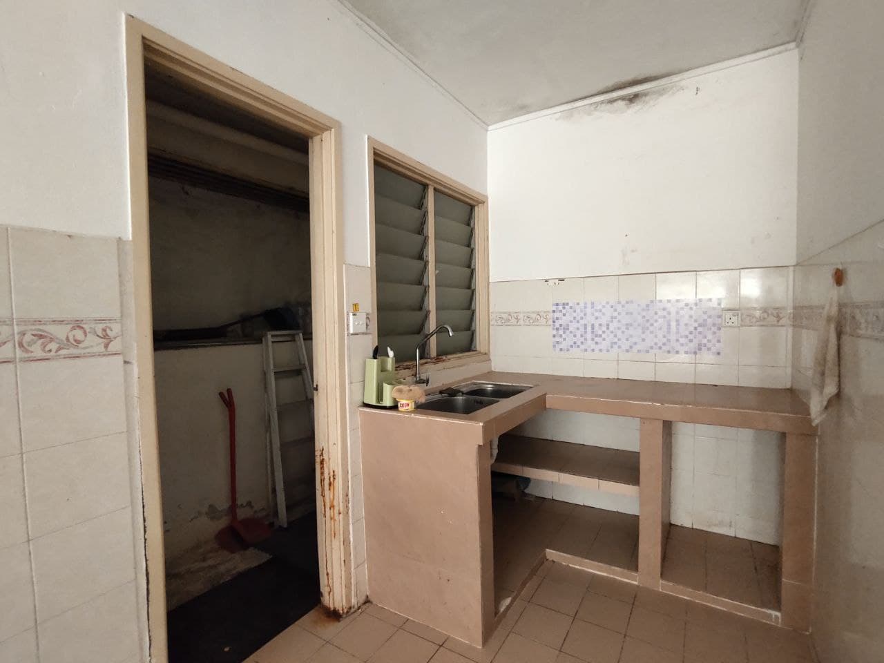 Apartment flora damansara petaling jaya - photo 2