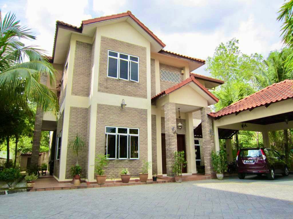 New big area double storey bungalow kajang