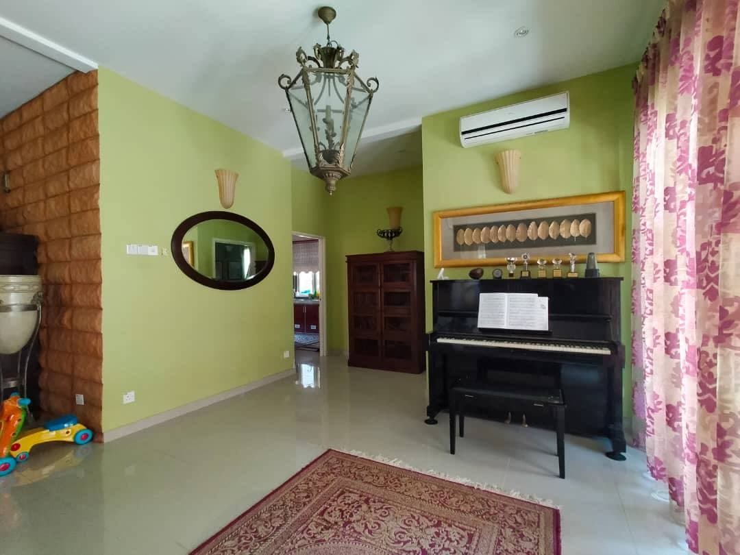 Renovated bungalow 2 storey seksyen 6 bangi - photo 3