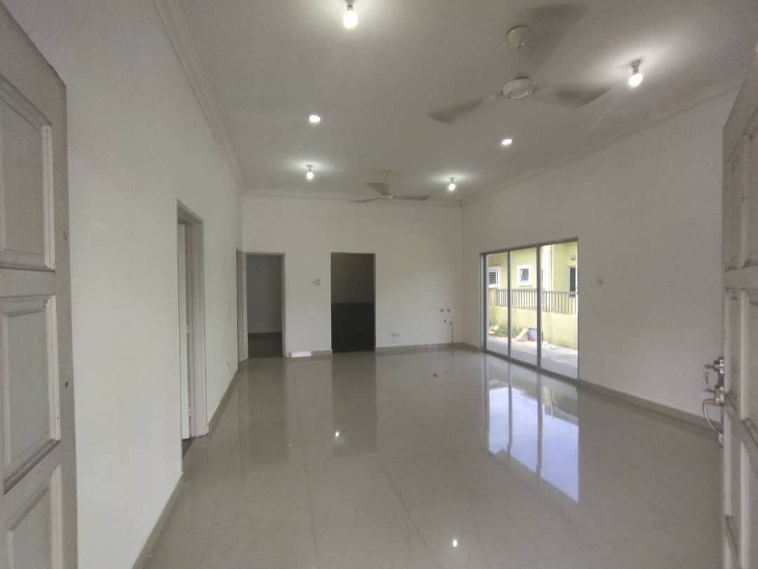 Semi d cluster taman riveria sijangkang - photo 2