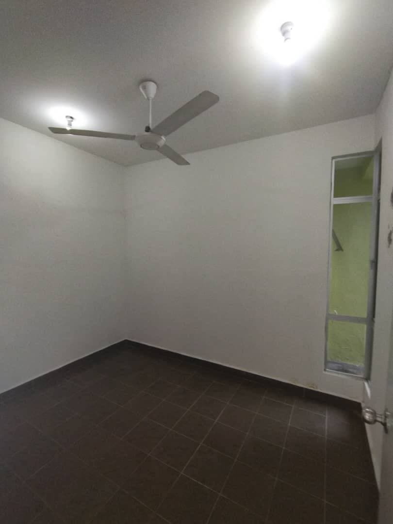 Semi d cluster taman riveria sijangkang - photo 6