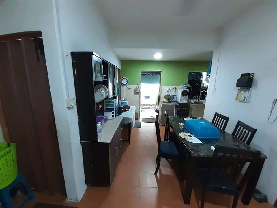 Renovated and extended single storey near mrt - photo 8