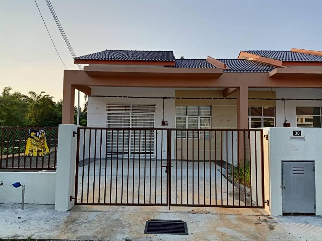 End lot single storey tama dataran abadi sepang
