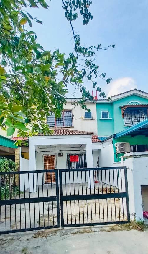 Double storey bandar tasik puteri rawang