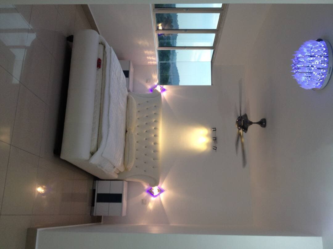 Full renovated aman height condominium serdang - photo 6
