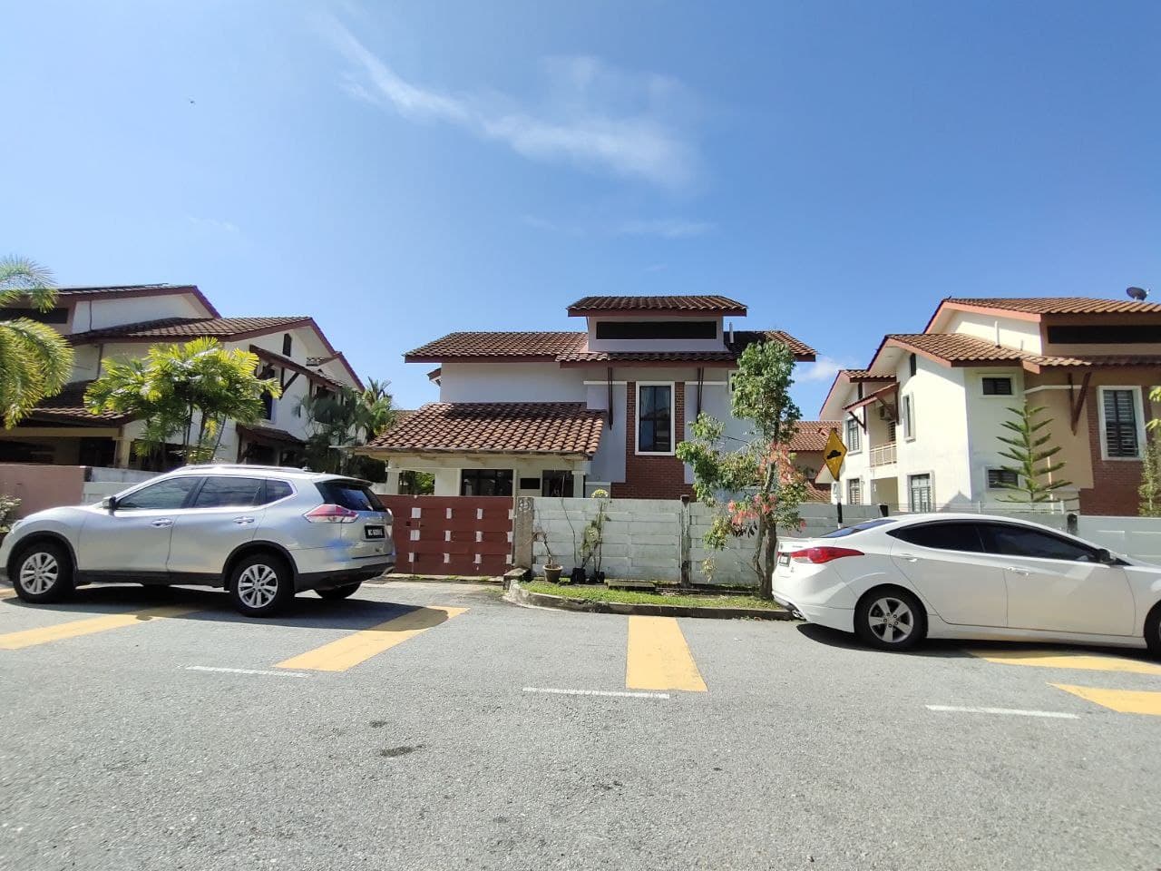 Freehold Double storey bungalow jentayu - photo 2