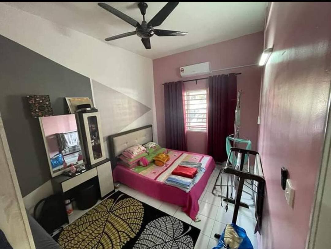 End lot rumah setingkat setengah rawang - photo 10