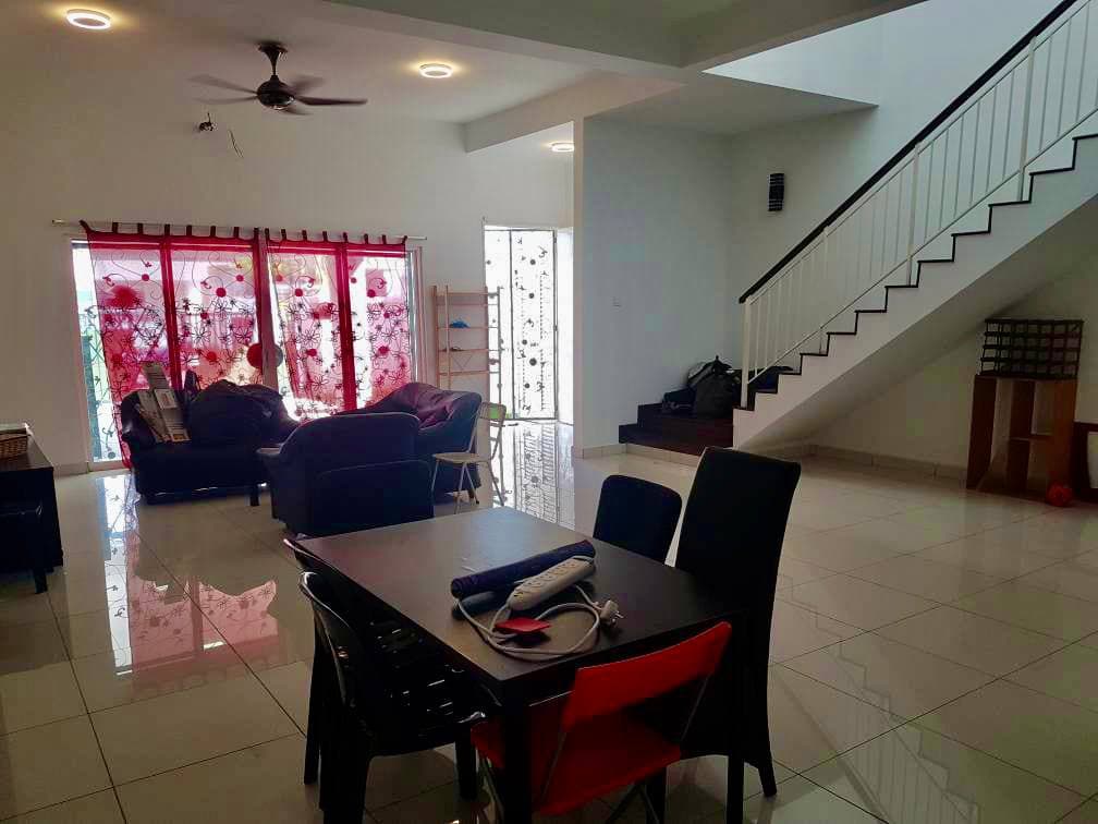 Partly furnished double storey laman azalea nilai - photo 2