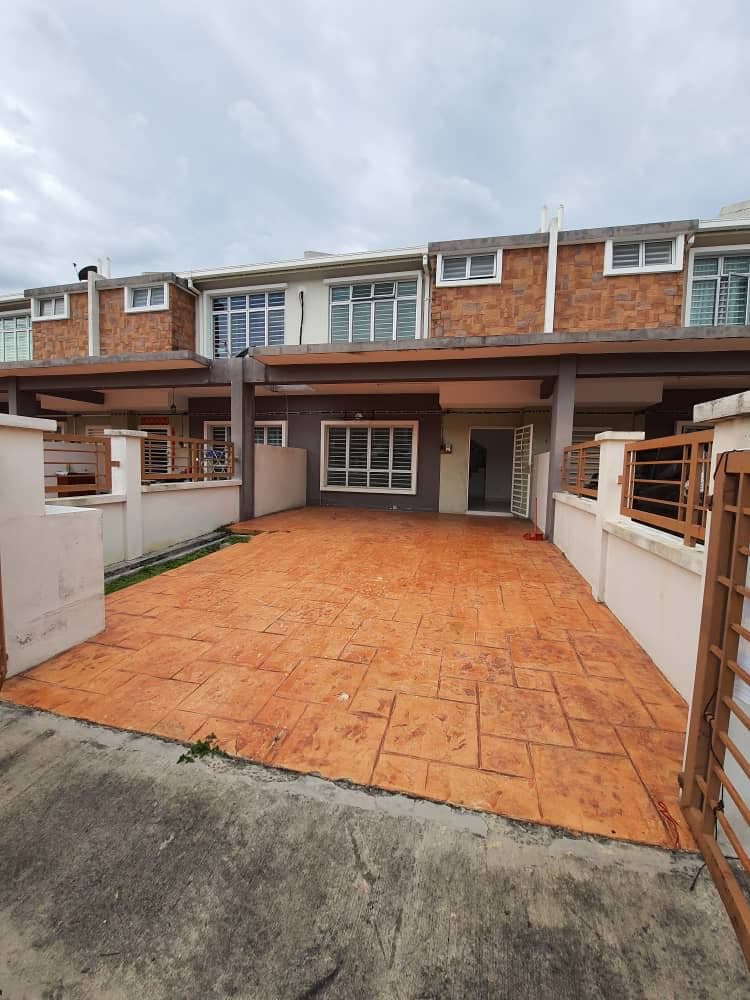 Rafflesia taman pelangi semenyih 2 double storey