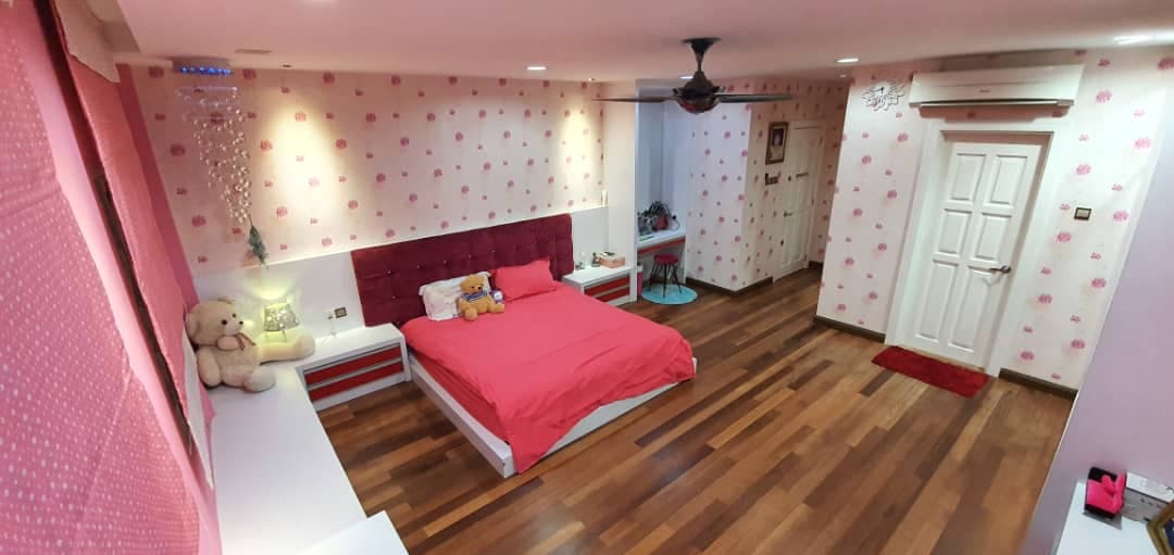 Below mv double and half storey bungalow ampang - photo 4
