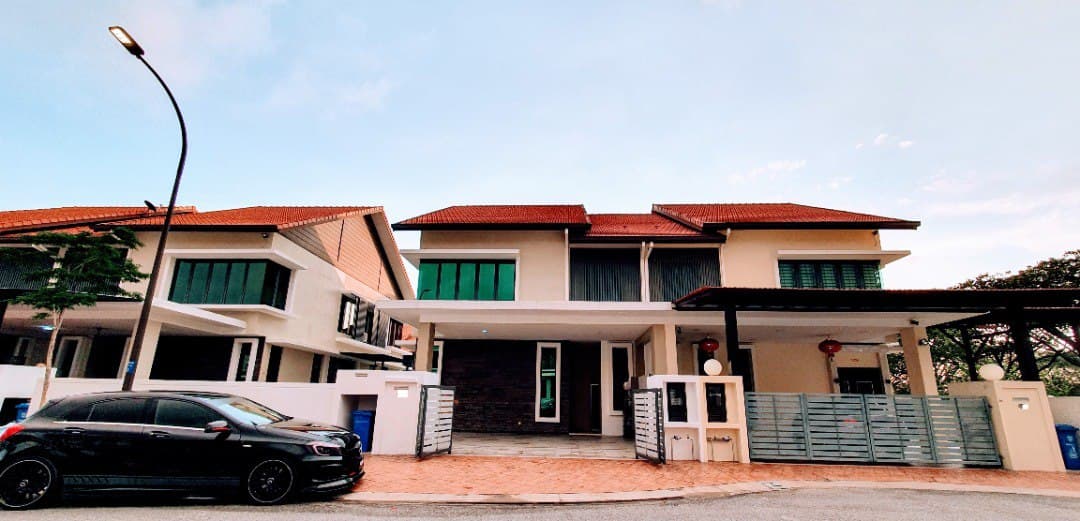 Semi double storey alam impian