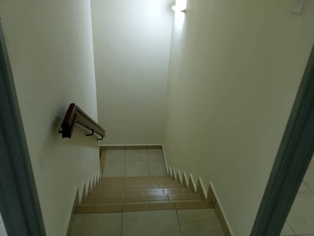 Corner facing east double storey subang jaya - photo 5