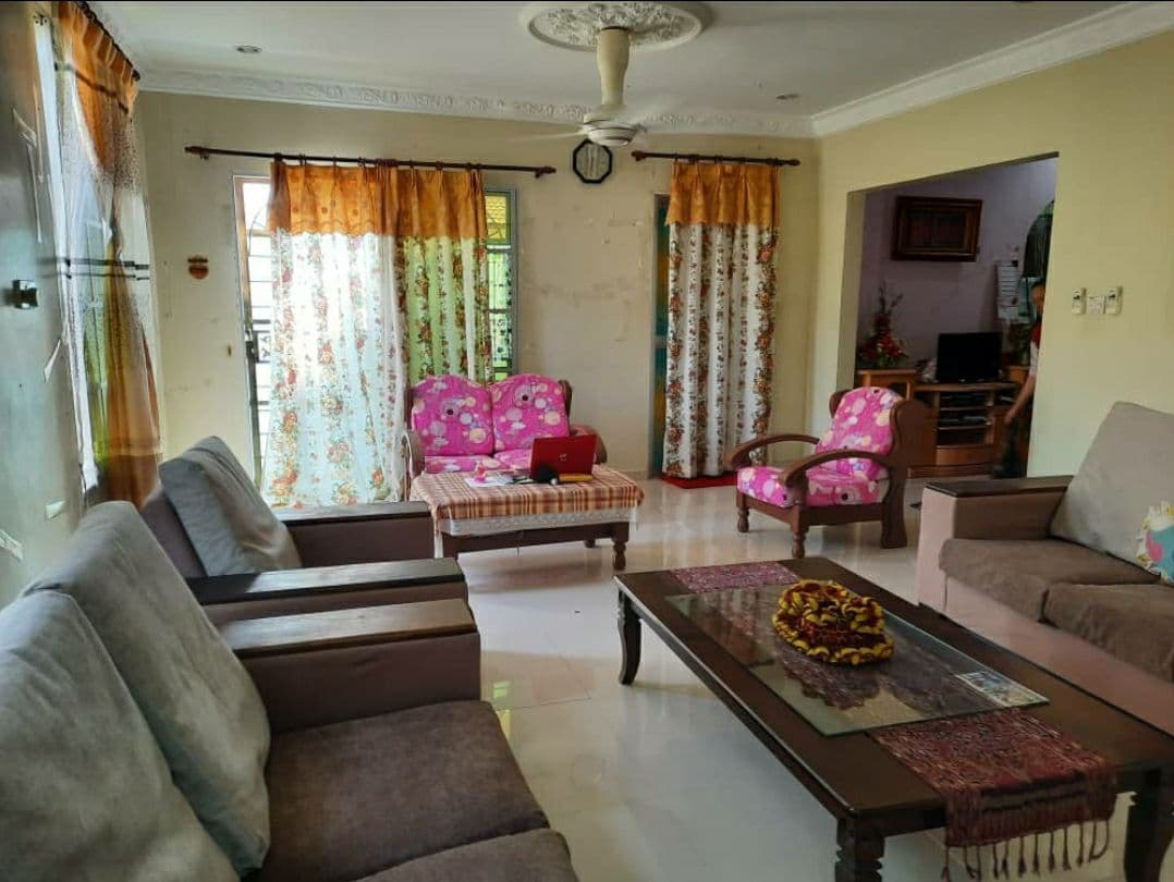 Single storey corner lot mahagoni tamu hill park - photo 2