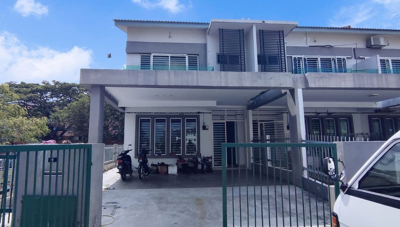 Double strorey endlot taman baiduri 2 dengkil - photo 1