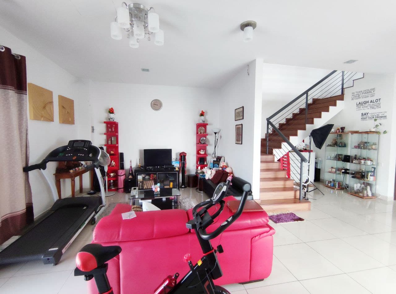 double and half storey semi d kayumanis villa bang - photo 4
