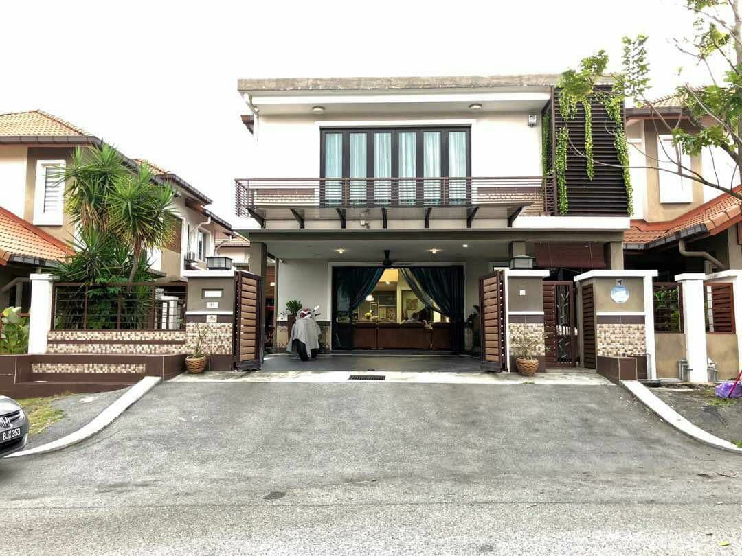 Fully furnished and renovated double storey