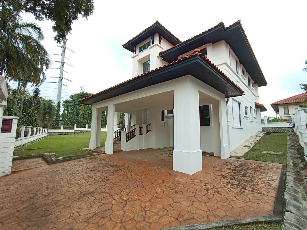 Double Storey Bungalow at Ara Damansara - photo 6