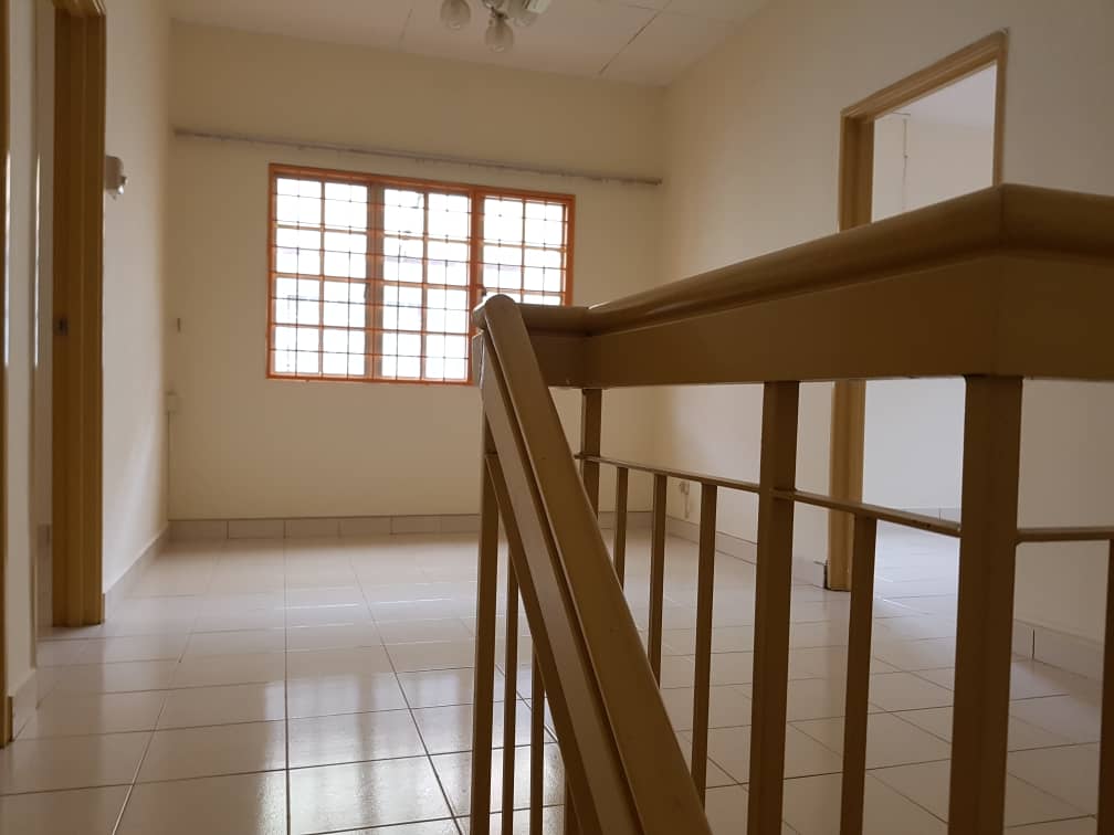Taman Mutiara Puchong 2 STY -YONG Endlot - 950K - photo 10