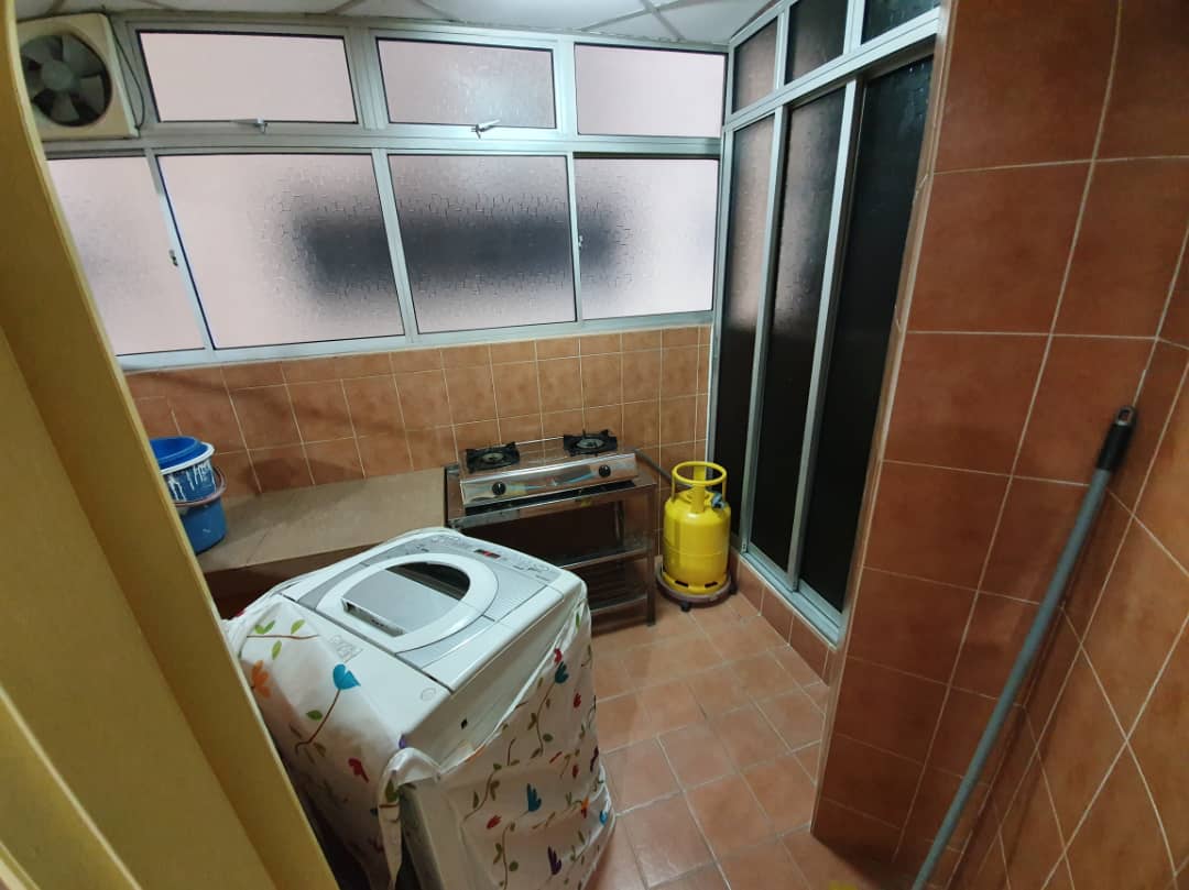 La Vista Condominium, Jalan Tempua 6, Puchong - photo 5