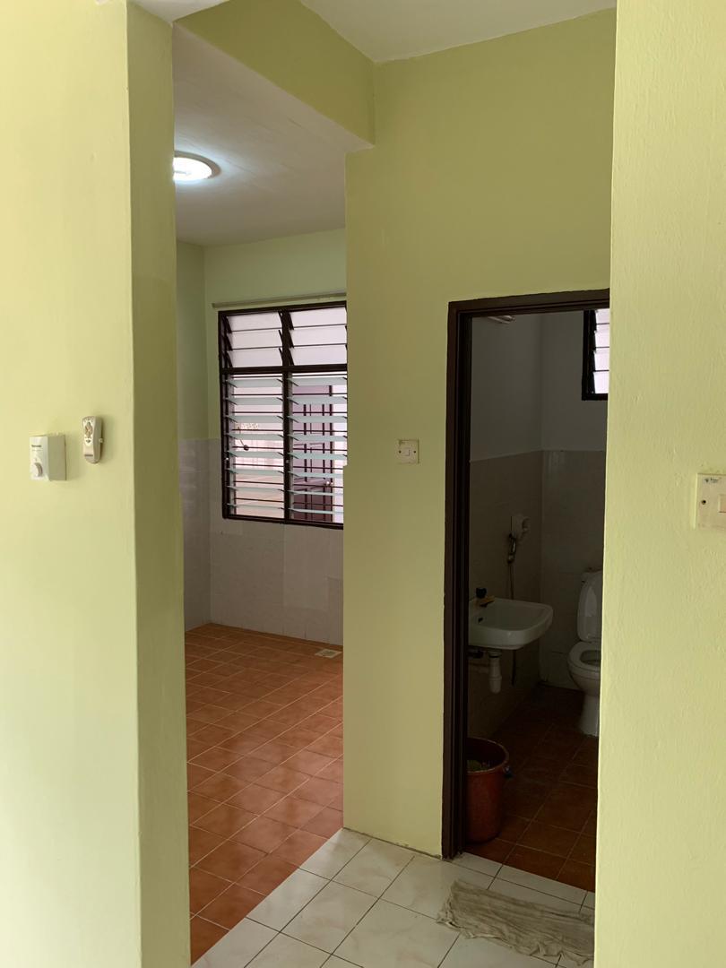 Jalan LEP 7 , Lestari Putra - photo 8