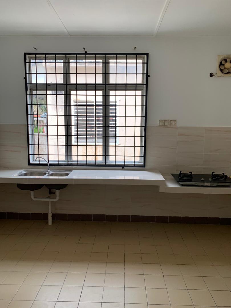 Jalan LEP 7 , Lestari Putra - photo 12