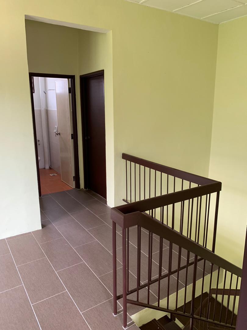 Jalan LEP 7 , Lestari Putra - photo 7