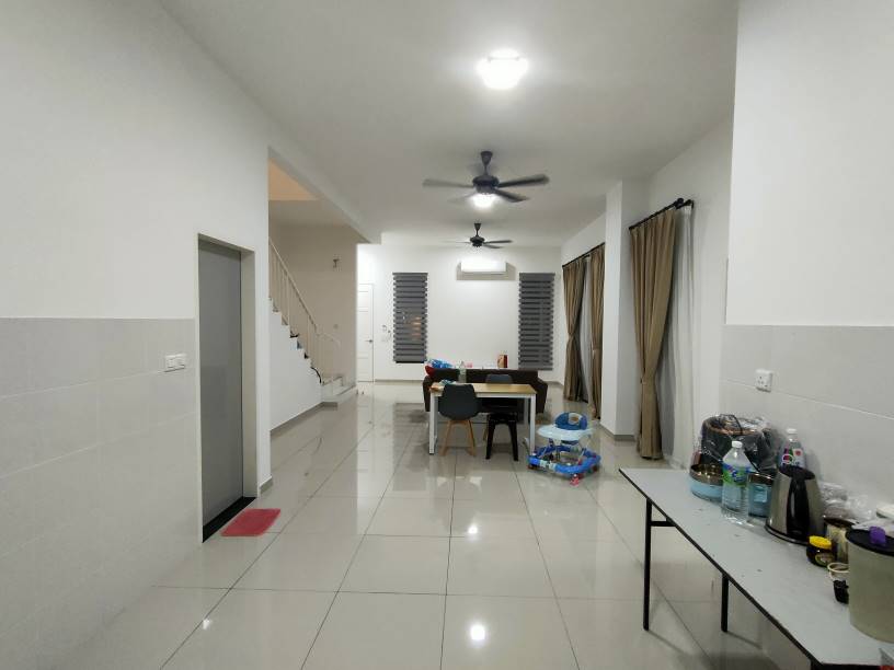 2 Storey Renovated Avenham Type D by Benson - photo 2