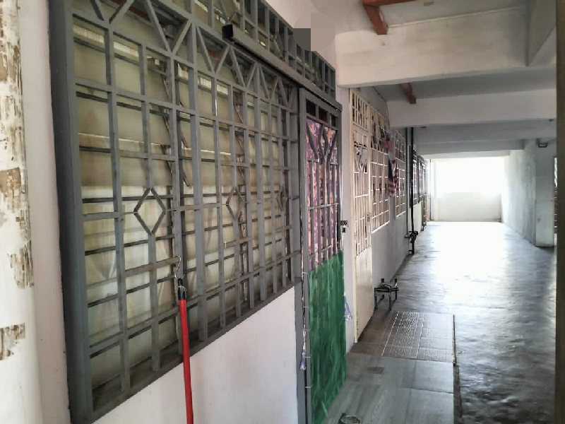 RENOVATED UNIT Apartment Mentari Court Bandar Sunway - photo 2