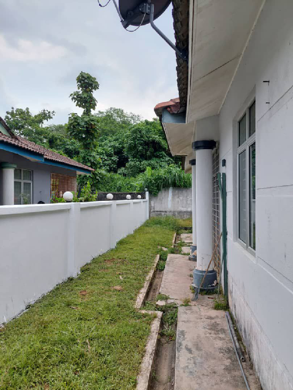 Single Storey Bungalow Taman Tasik Semenyih - photo 7
